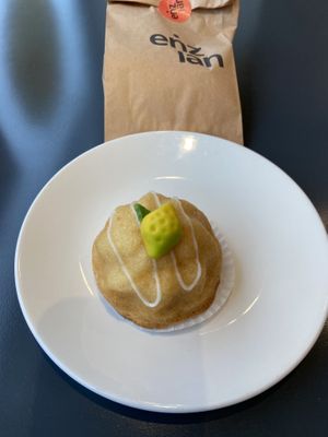   at Enzian Vegane Bäckerei in Zurich