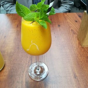 Golden Mango at BODHI - Vegan Living in Hamburg
