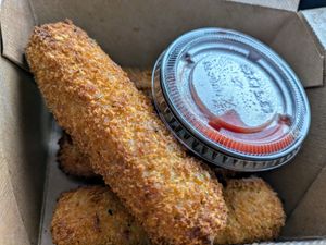 Mozzarella sticks at Boxcar Pizza in Portland