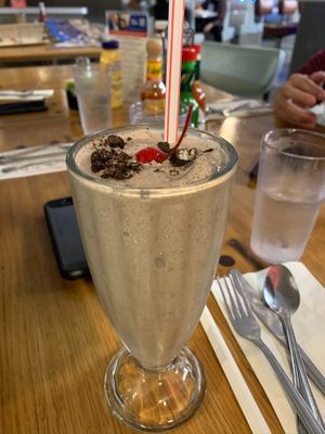 Shake! at Mel's Drive-in in Santa Monica