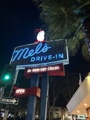 outside   at Mel's Drive-in in Santa Monica