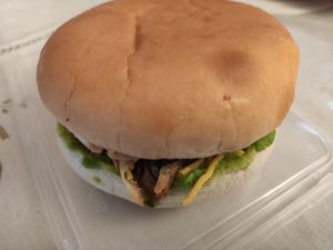 Vegan Samosa Pav 😋 at Mandvi Bhajia House in Harrow