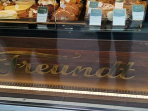 Logo at Confiserie Freundt in Mannheim