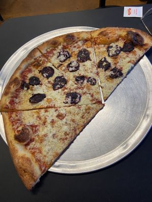 Beetaroni and cheese  at Big Nonna's in Austin