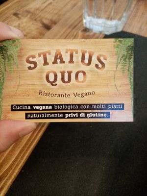 Biglietto da visita at Status Quo in Rome