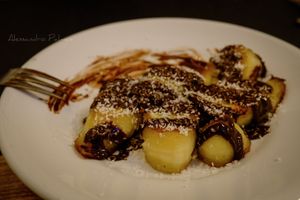 Banana fritta at Status Quo in Rome