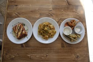 Tri at Status Quo in Rome