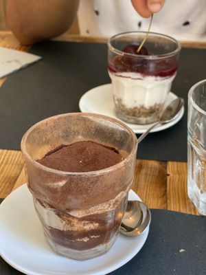 tiramisu & cherry cheesecake  at Status Quo in Rome
