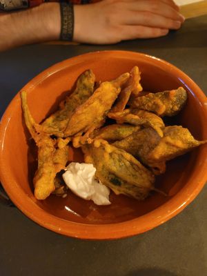 fried sage at Status Quo in Rome