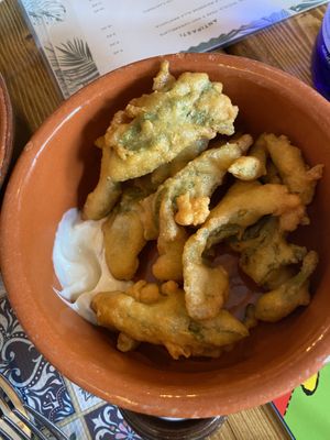   at Status Quo in Rome