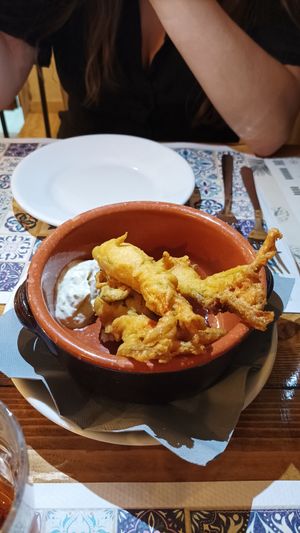 Fiori ripieni ( i recommend!) at Status Quo in Rome