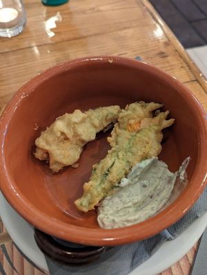  at Status Quo in Rome