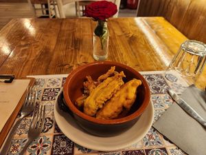  at Status Quo in Rome