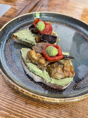   at Status Quo in Rome