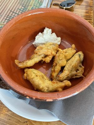   at Status Quo in Rome