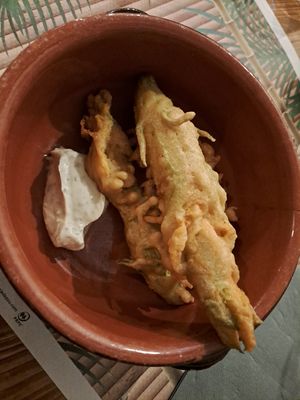  at Status Quo in Rome