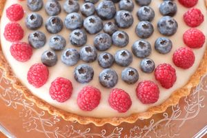 Creme pattisier and berries tart at A Tribo in Barao De Sao Joao