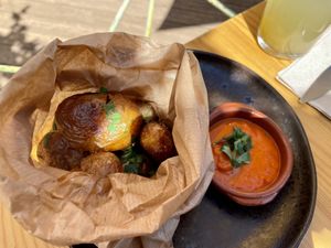 Crash Potato’s  at A Tribo in Barao De Sao Joao