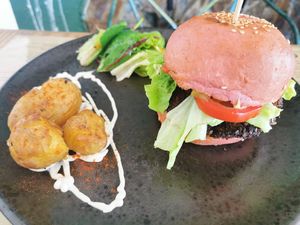 Lentils burger at A Tribo in Barao De Sao Joao