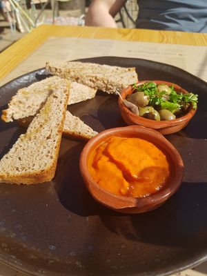 Starters at A Tribo in Barao De Sao Joao