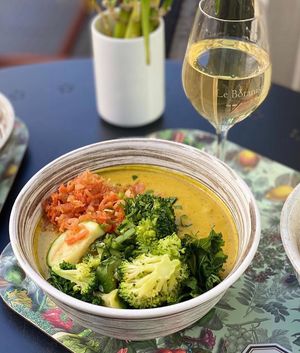 Tibetan Mama  at Le Botaniste - UWS in New York City