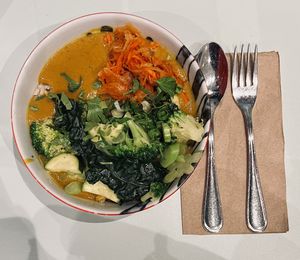 Tibetan mama  at Le Botaniste - UWS in New York City