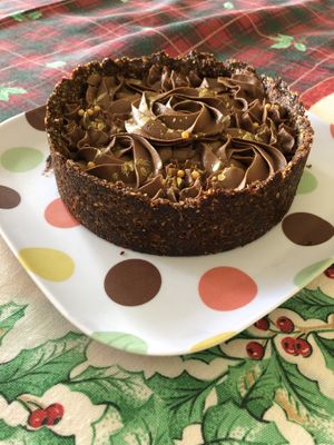 Torta de chocolate com caramelo salgado 💜 at Bolo de Cristal  in Belem