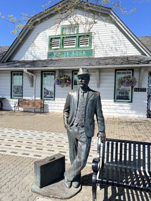 If you’re lost, ask this man to direct you to the Thai Affair Rolled Gelato cart  at Thai Affair Rolled Gelato in White Rock