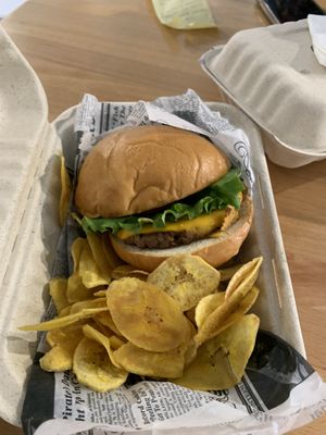 Maui’s Great Burger with Plantanutres (thin plantain chips) at 100% HP in San Juan
