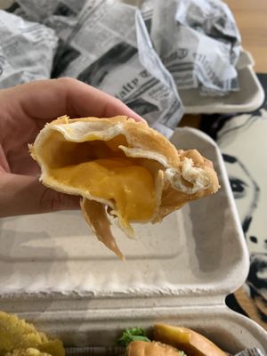 Empanadilla de queso (cheese empanada) at 100% HP in San Juan