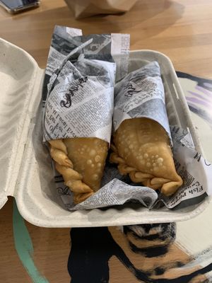 Empanadillas de queso y carne (cheese and meat empanadas) at 100% HP in San Juan