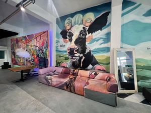 Super cute murals🐮  at 100% HP in San Juan