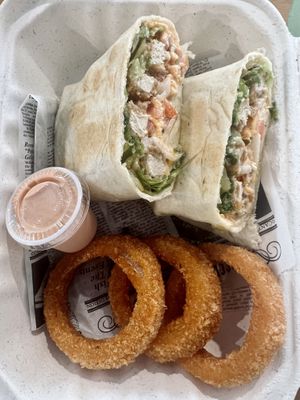 Burrito with onion rings. Tasty but wasn’t too fresh  at 100% HP in San Juan