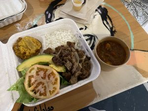 La mixta  at 100% HP in San Juan