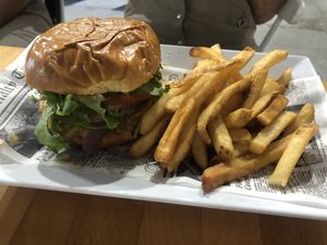 Burger  at 100% HP in San Juan