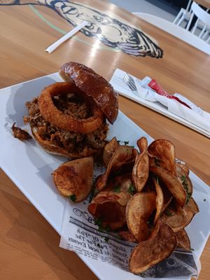 Pulled P*rk Sandwich (made of Mushroom) at 100% HP in San Juan