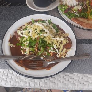 Toda la comida está increíble y deliciosa 😍 at Casa Mauna in San Pedro Pochutla