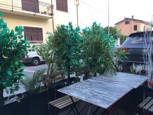 Seating outside   at KLIKKEAT in Carrara