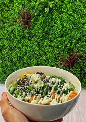 Make your own Bowl Salmon at Poké Hut in Tenerife