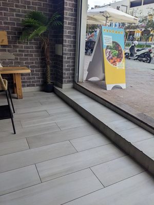  at Poké Hut in Tenerife