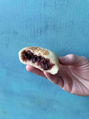 Hefekloß süß at MOMOKO in Leipzig