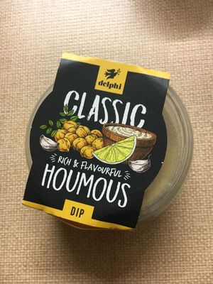 Houmous at Earthfare in Glastonbury