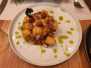 Gnocchi con nocciole, well cooked and fondant at Nativa in Rome