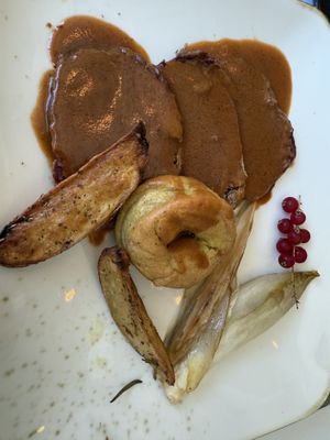 Arrosto di seitan e Yorkshire pudding  at Nativa in Rome