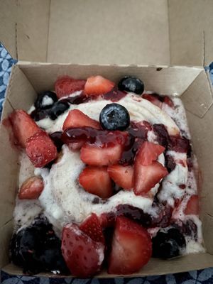   at Cinnaholic in Cypress