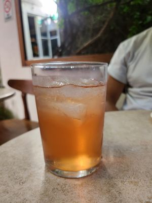 Kombucha de durazno at La Cabra Iluminada in San Miguel De Allende