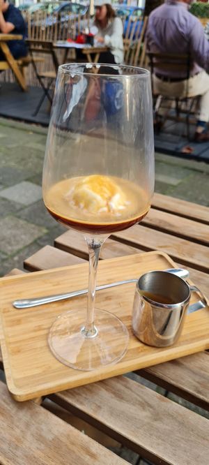  at Vegan Pizza Bar in Rotterdam