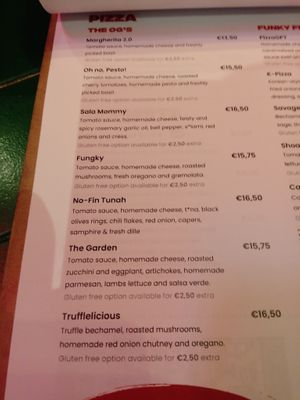 Pizza menu (classic) at Vegan Pizza Bar in Rotterdam