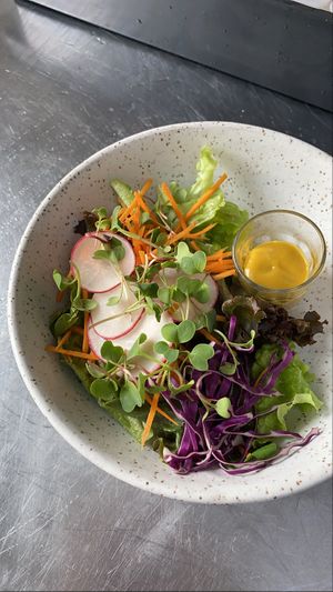 salada de entradinha :) at Annapoorna in Rio De Janeiro