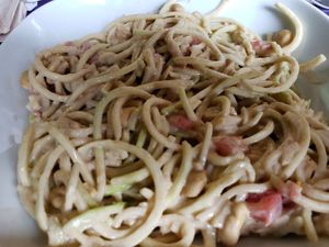 Alfredo pasta at Raw Can Roll Cafe in Wayne